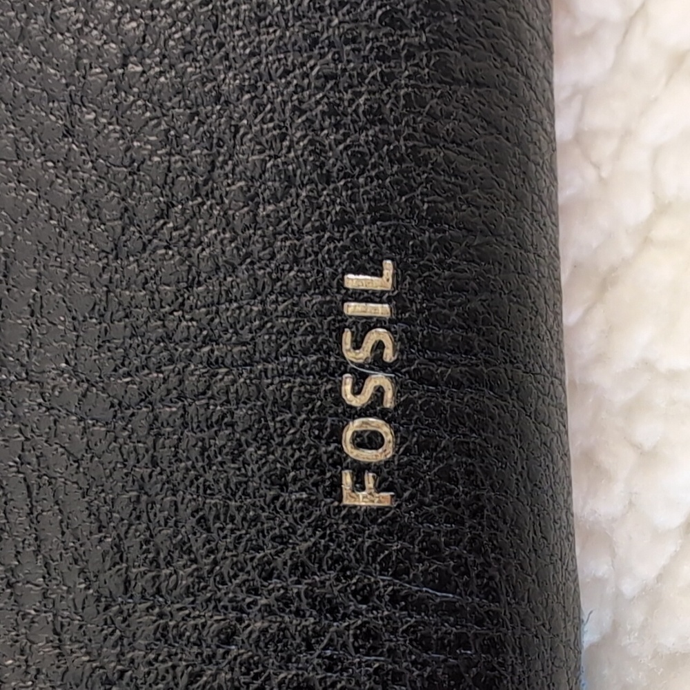 Fossil Multicolor Geometric Wallet - Picture 15 of 15